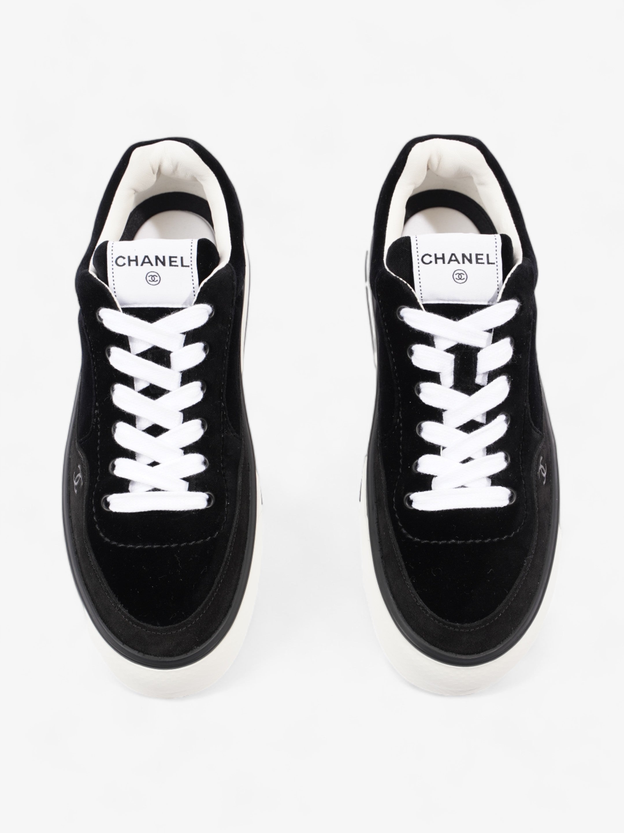 Chanel CC Suede Sneaker Black / White Suede EU 42 UK 8