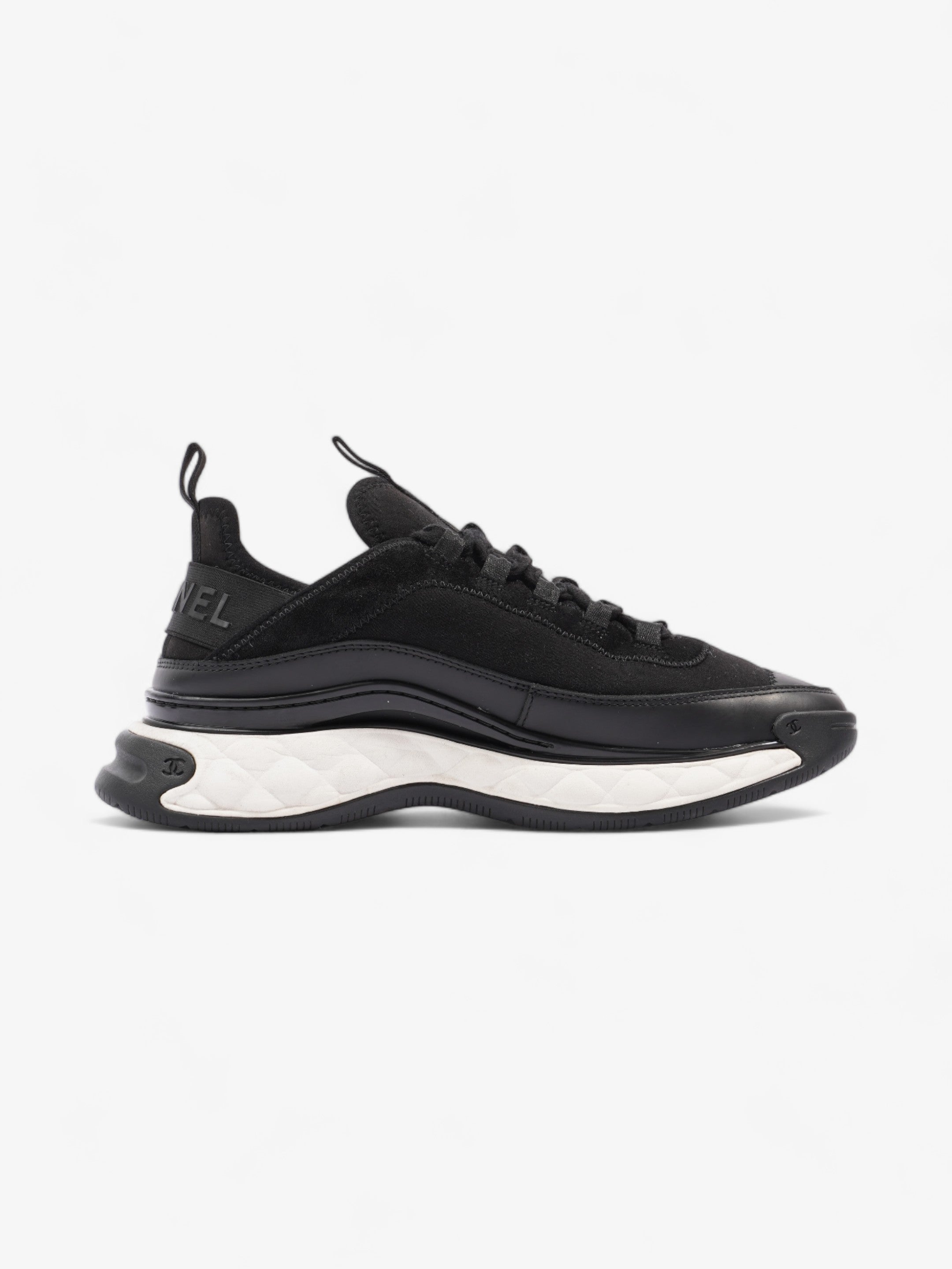 Chanel CC Runner Black / White Suede EU 39 UK 6