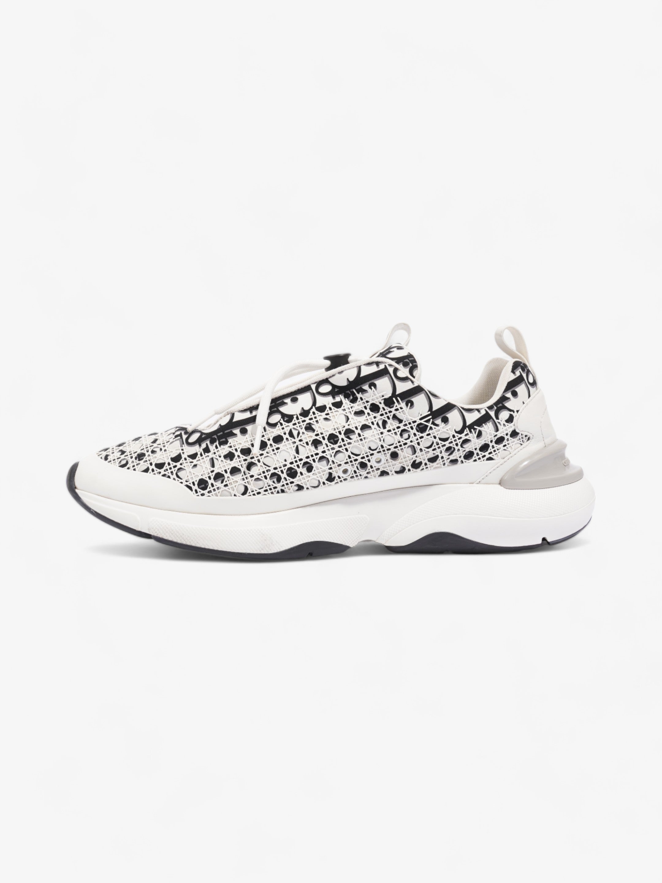 Christian Dior B24 White / Black Oblique Technical Fabric EU 45.5 UK 11