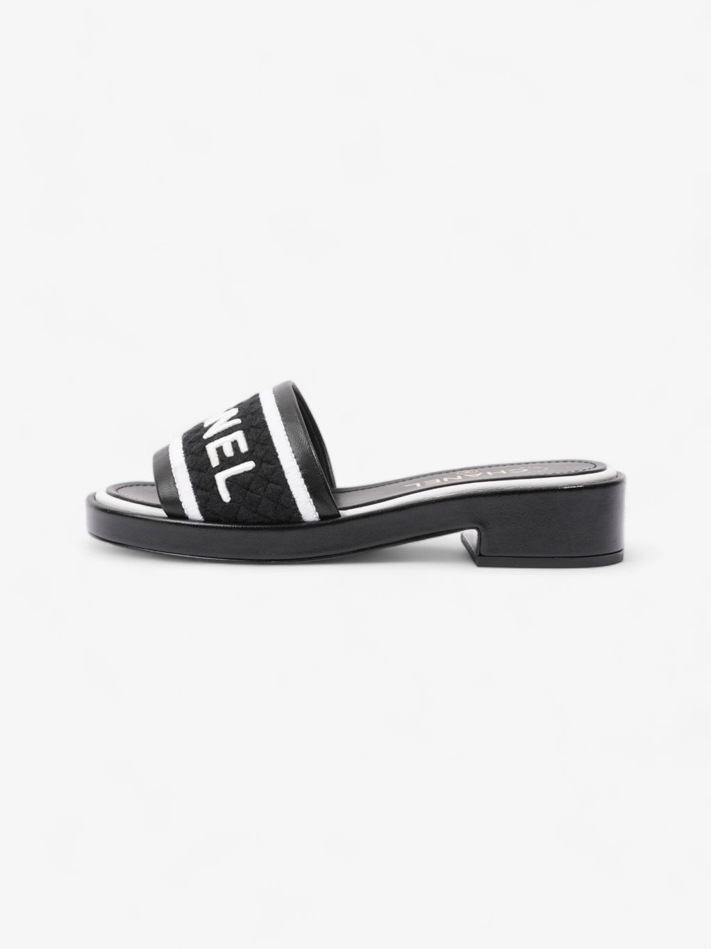 Chanel CC Mule Sandal 15mm Black / White Tweed EU 37 UK 4