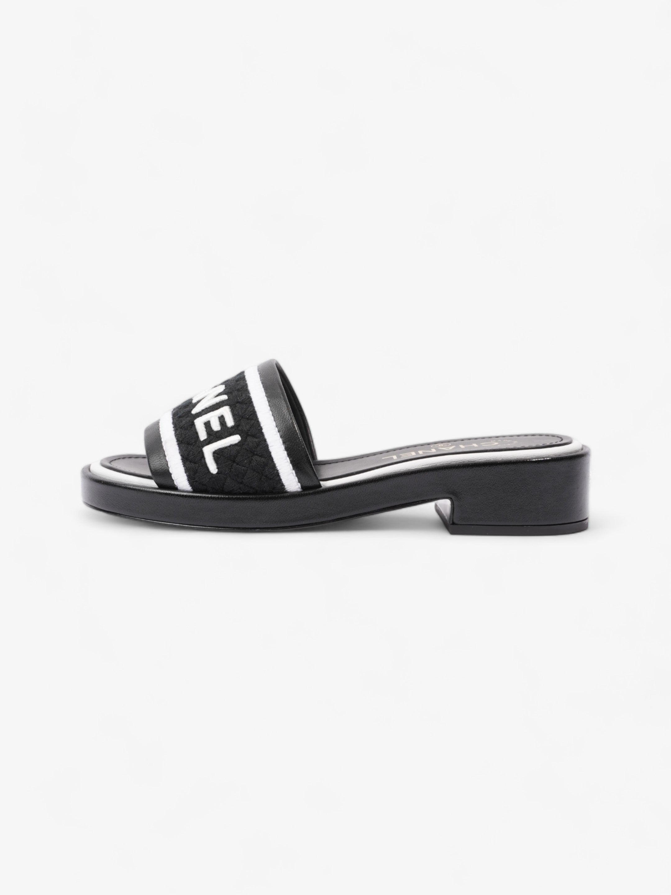Chanel CC Mule Sandal 15mm Black / White Tweed EU 37 UK 4