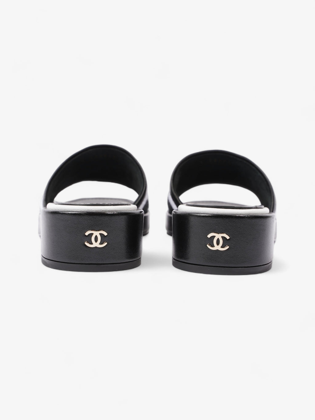 Chanel CC Mule Sandal 15mm Black / White Tweed EU 37 UK 4