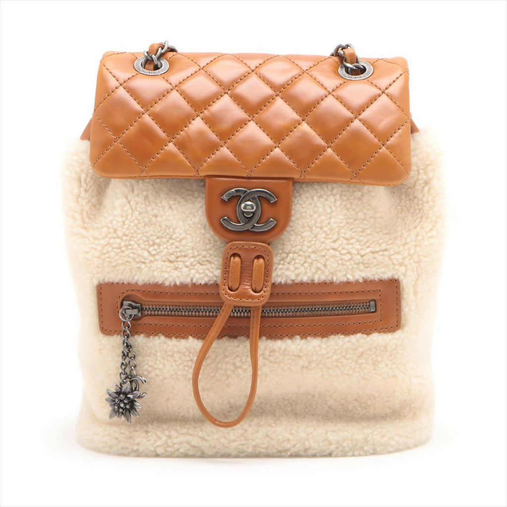 Chanel Camel Brown Lambskin Leather and Beige Shearling Diamond Quilting Backpack