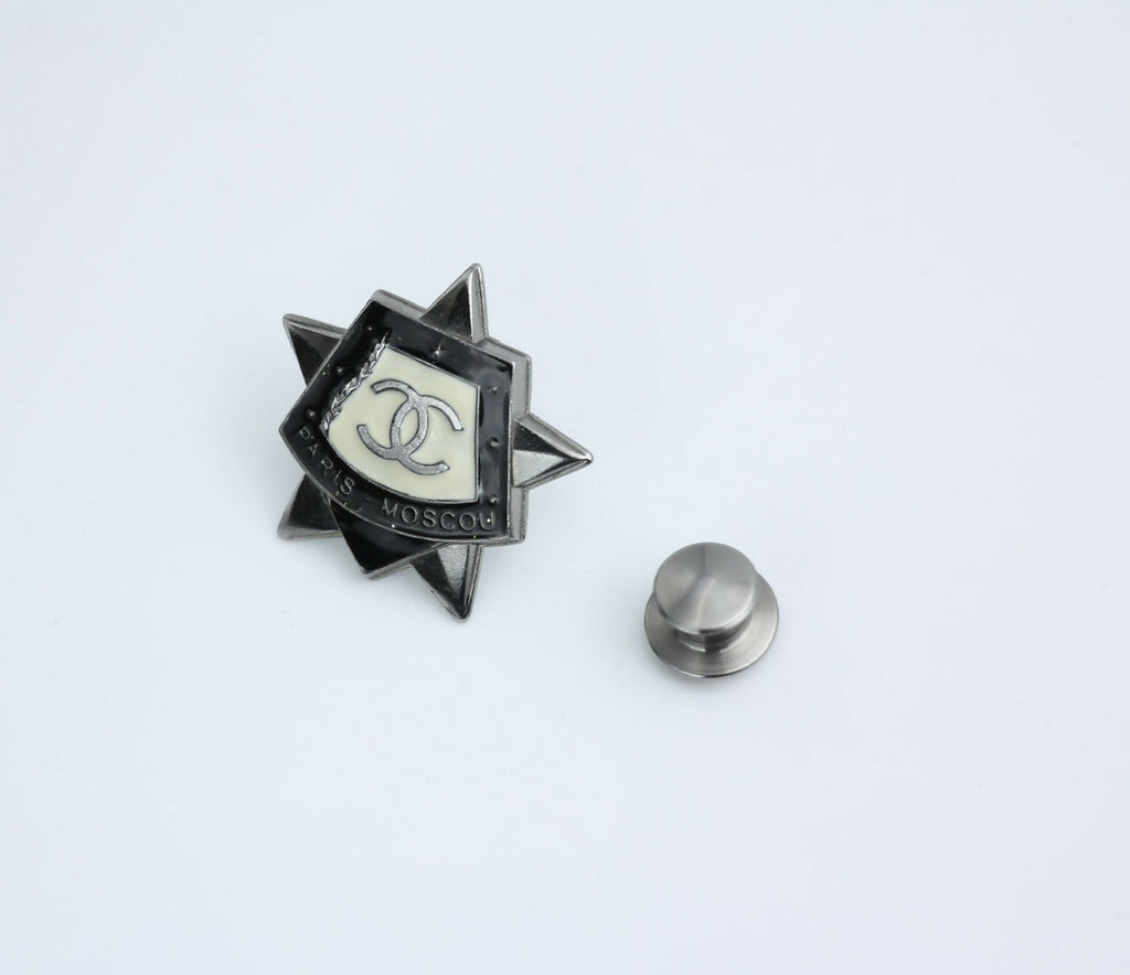Chanel Vintage 09A Metal Black Beige Moscow Series Badge Brooch