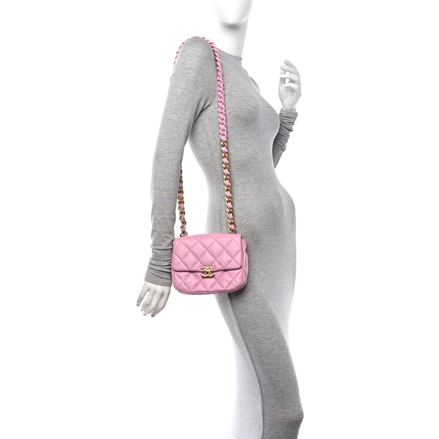 Lambskin Quilted Mini Lacquered Chain Flap Pink