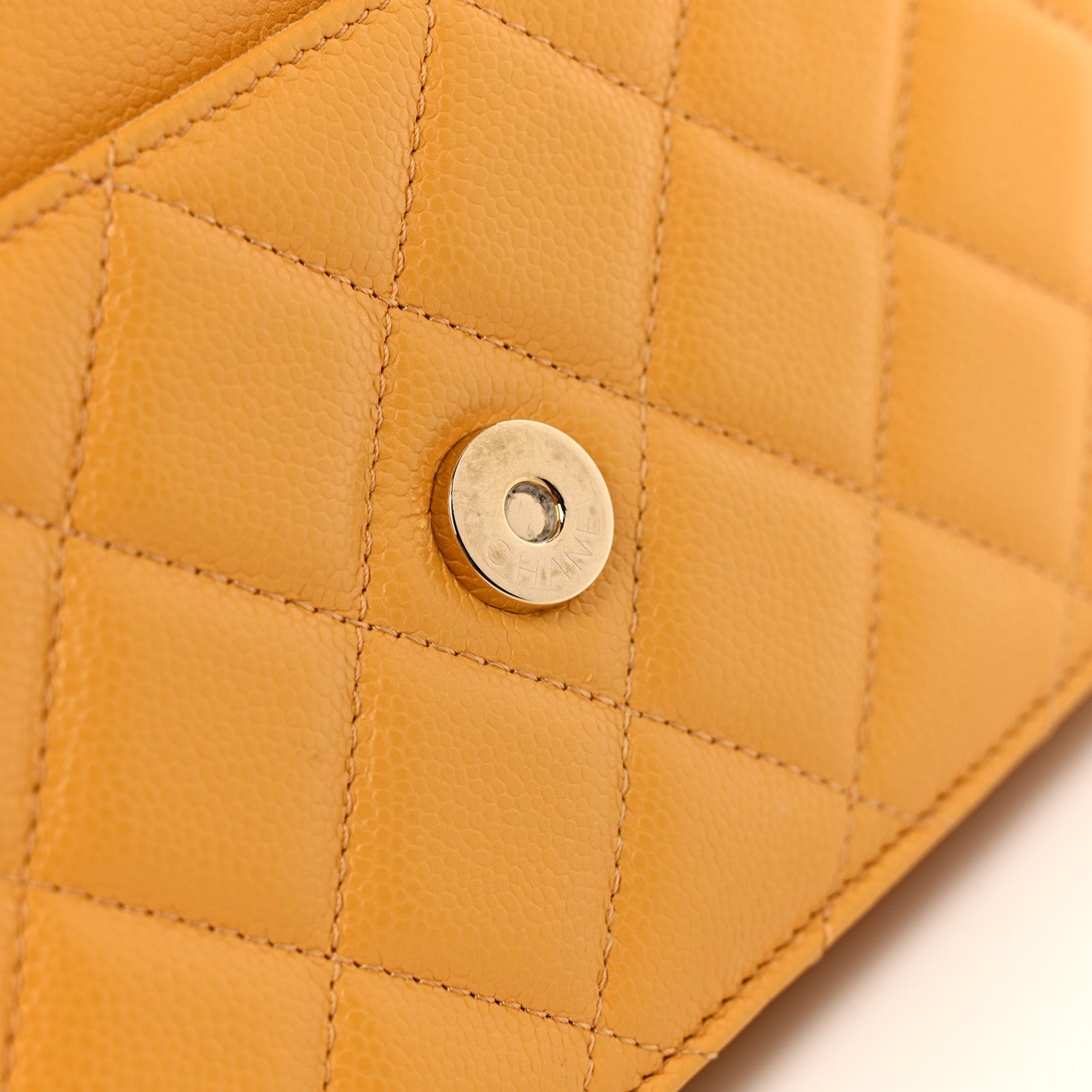 Caviar Quilted Wallet on Chain WOC Yellow
