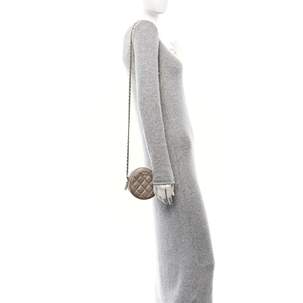 Iridescent Caviar Resin Quilted Round Clutch With Chain Beige