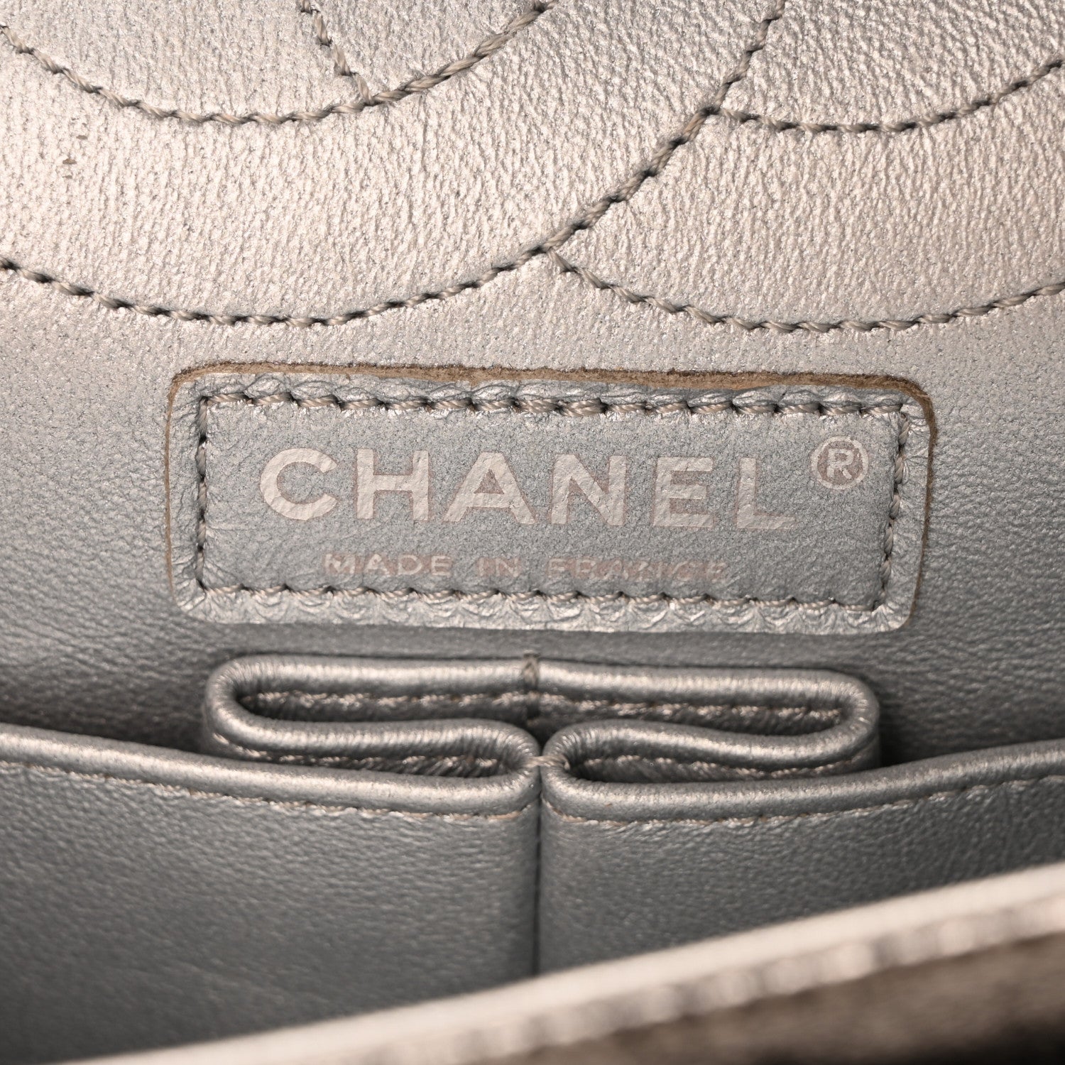 Metallic Caviar Quilted 2.55 Reissue 225 Flap Silver Black