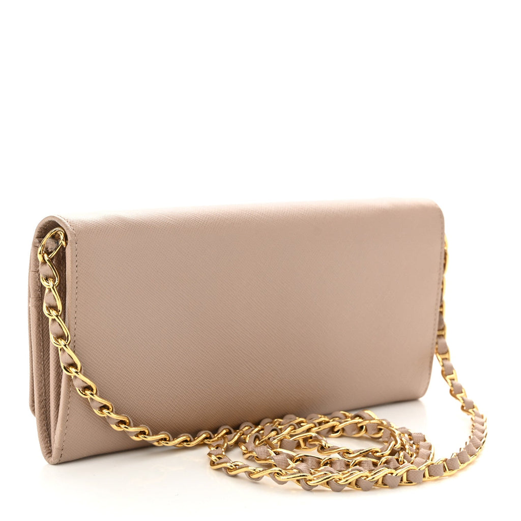 Saffiano Metal Oro Chain Wallet Cammeo