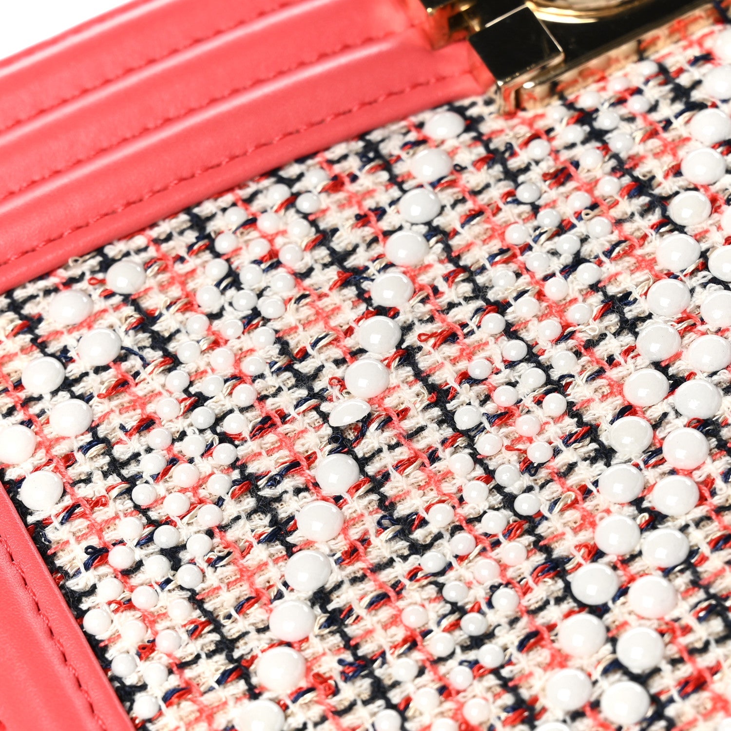 Lambskin Tweed Pearl Chevron Medium Boy Flap Pink