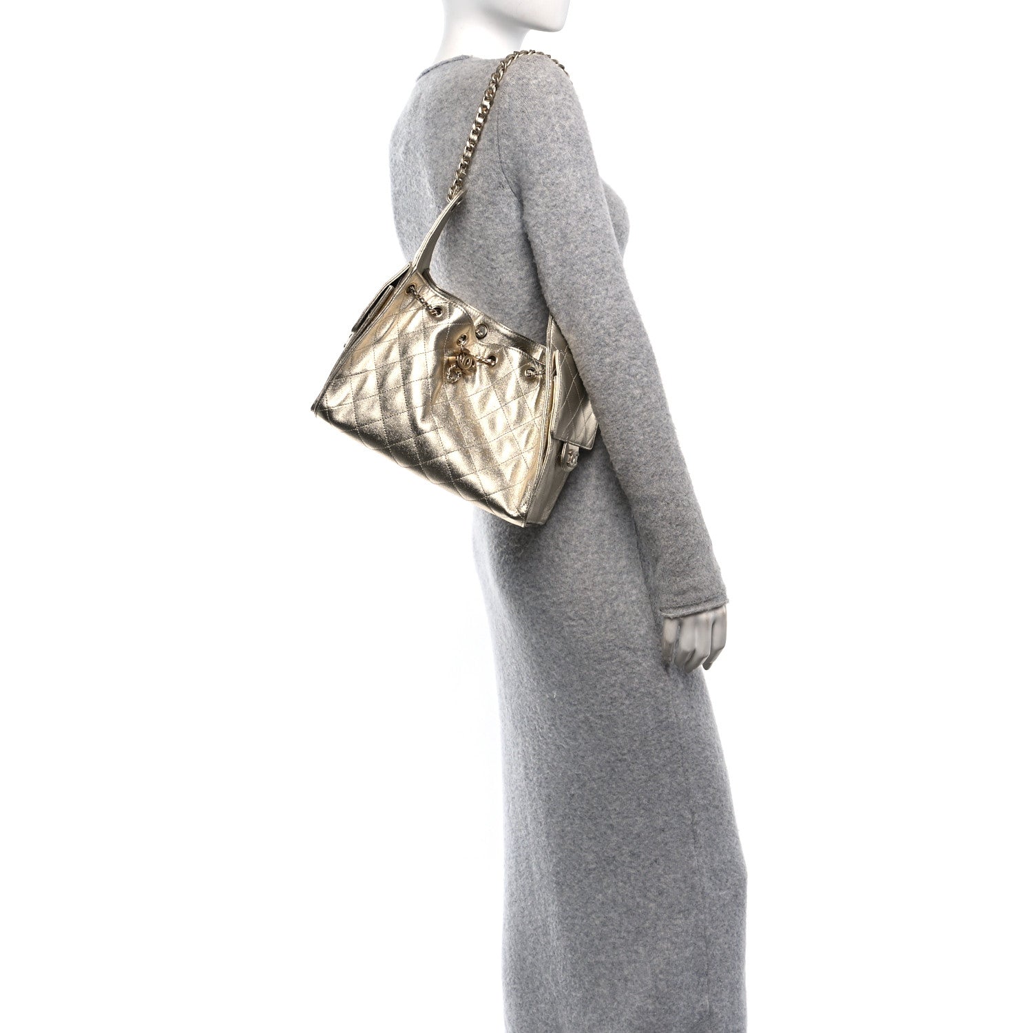 Metallic Caviar Quilted Small Chanel 25 Hobo Gold