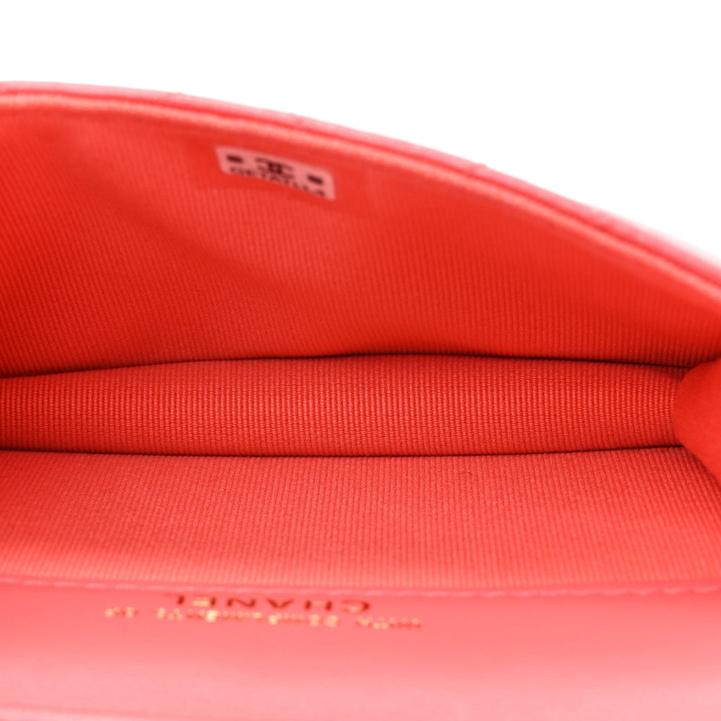 Shiny Lambskin Quilted  Holder On Chain Pink