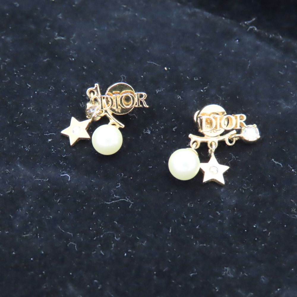 Christian Dior DiorEvolition Pearl Earrings