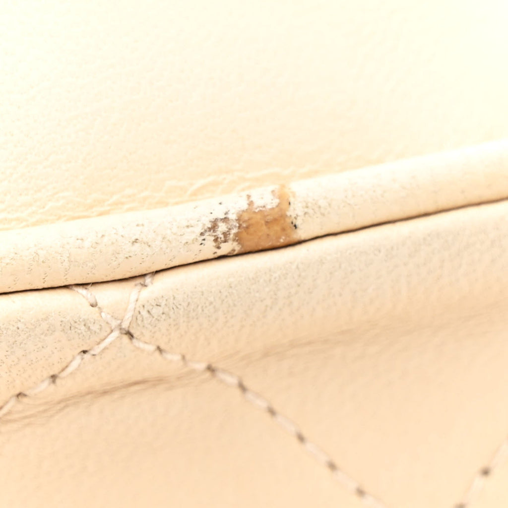 Lambskin Quilted Tassel Flap Camera Case White