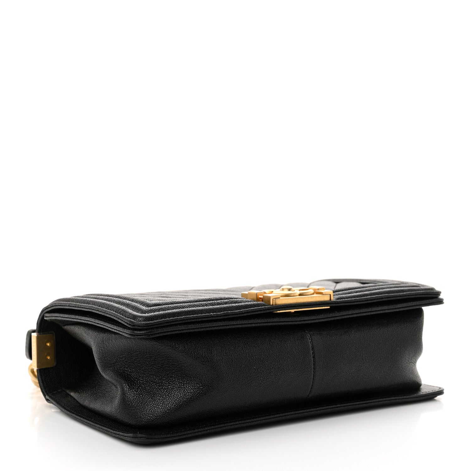 Caviar Chevron Quilted Medium Boy Flap Black