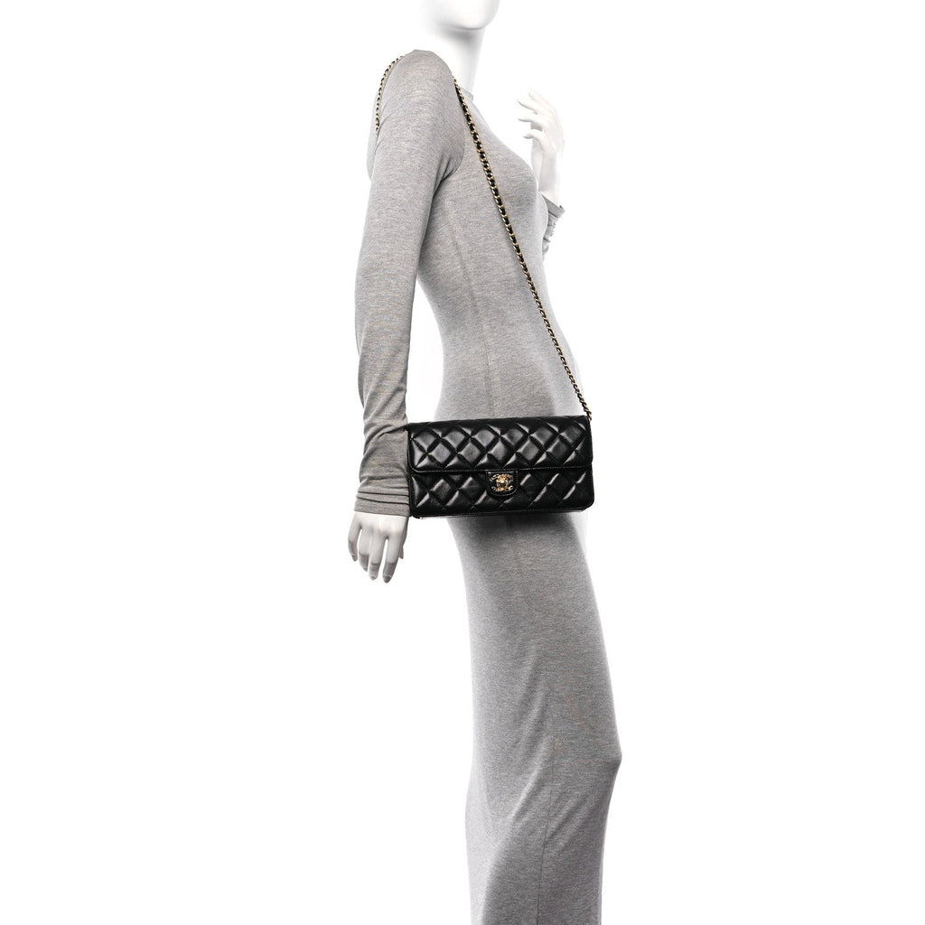 Shiny Lambskin Quilted Flap Clutch Bag Black