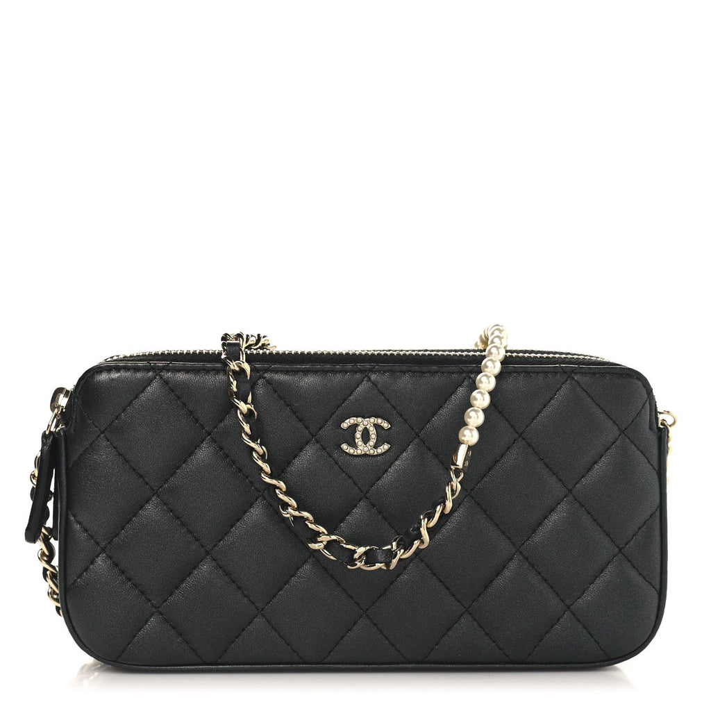 Iridescent Lambskin Quilted Pearl Clutch With Chain Black