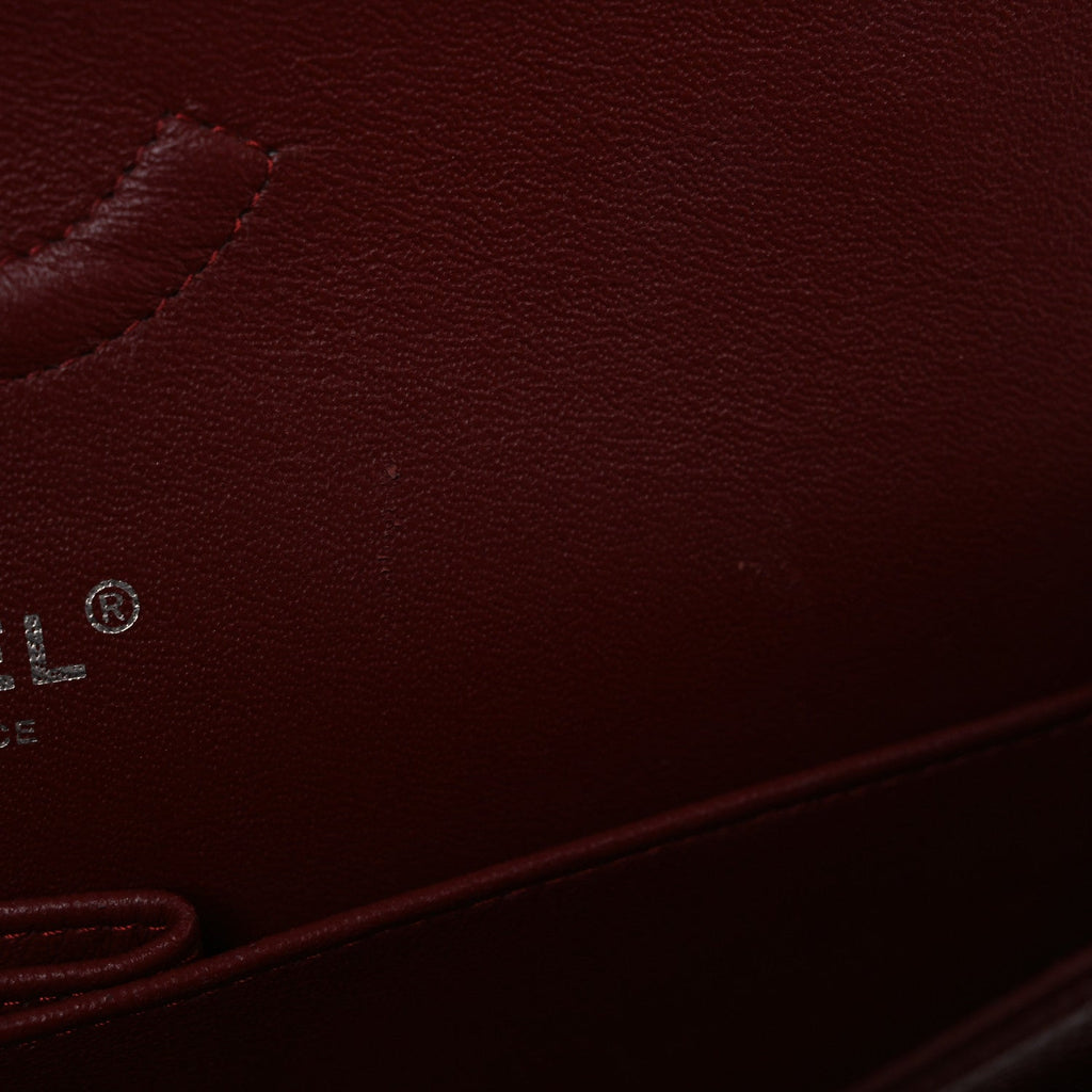 Caviar Quilted Medium Double Flap Burgundy