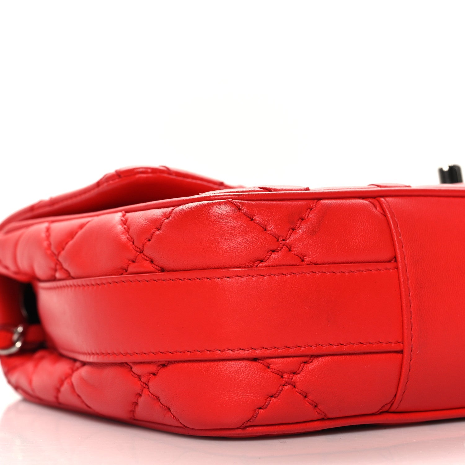 Lambskin Quilted Medium Easy Carry Flap Red