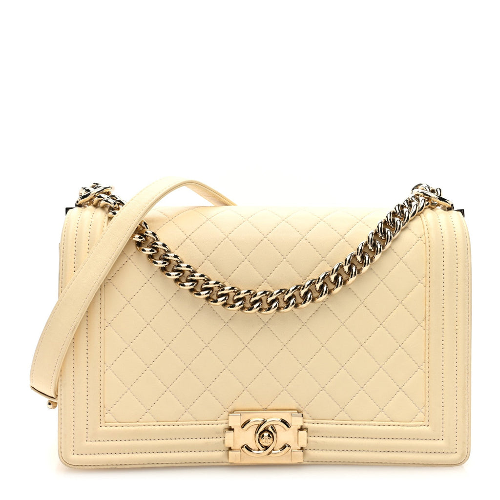 Caviar Quilted New Medium Boy Flap Light Beige