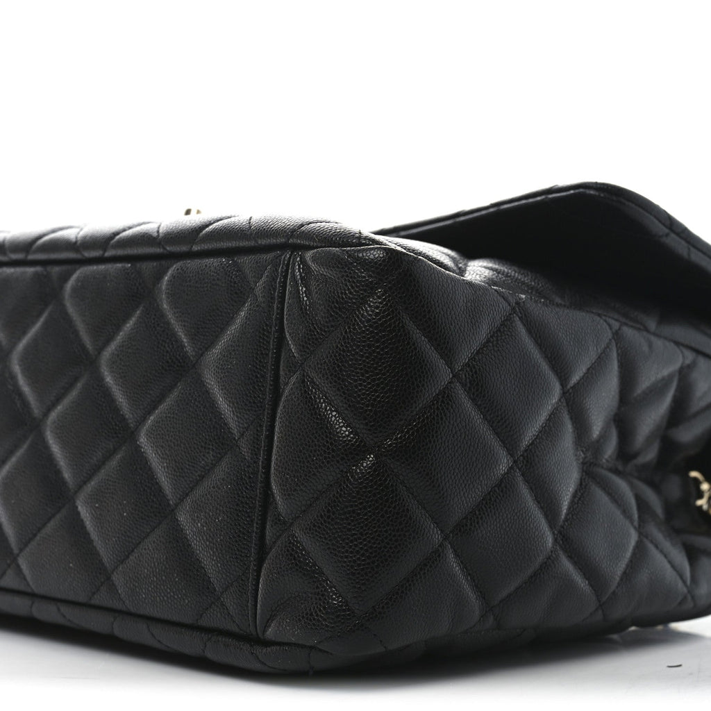 Caviar Quilted XXL Travel Flap Bag Black