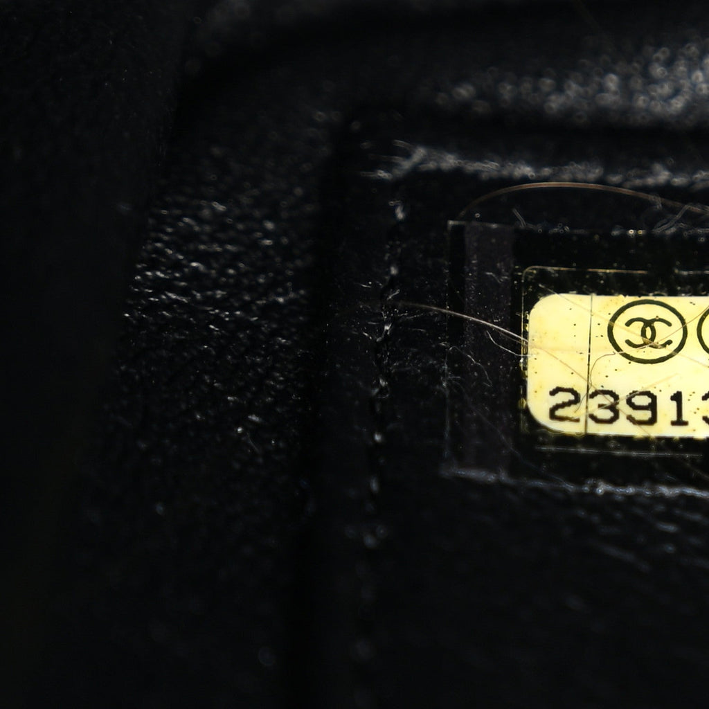 Caviar Quilted Small CC Filigree Flap Navy Black