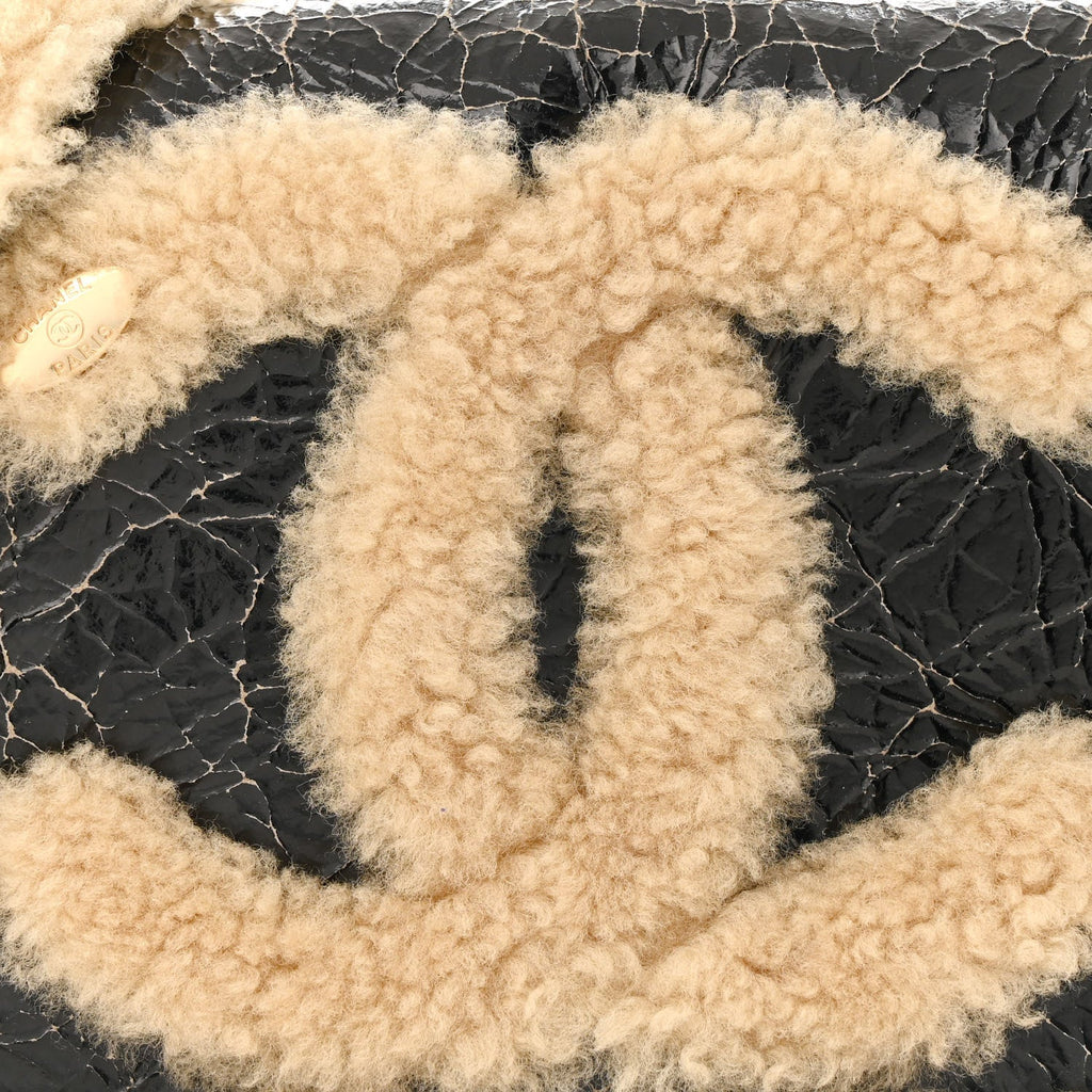 Shiny Crumpled Sheepskin Shearling CC Mania Flap Bag Black Beige
