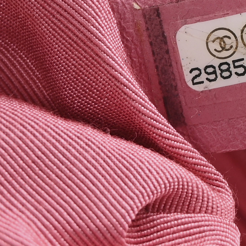 Caviar Quilted A Real Catch Clutch Pink