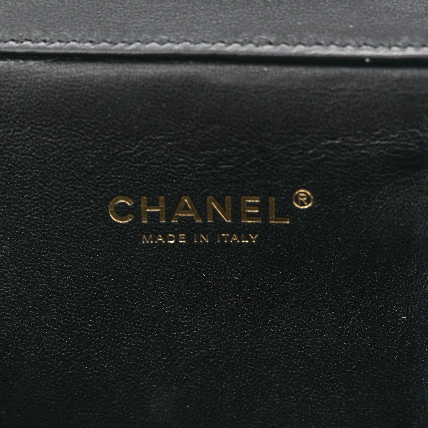 Lambskin Quilted Chain Top Handle Round Vanity Case Black