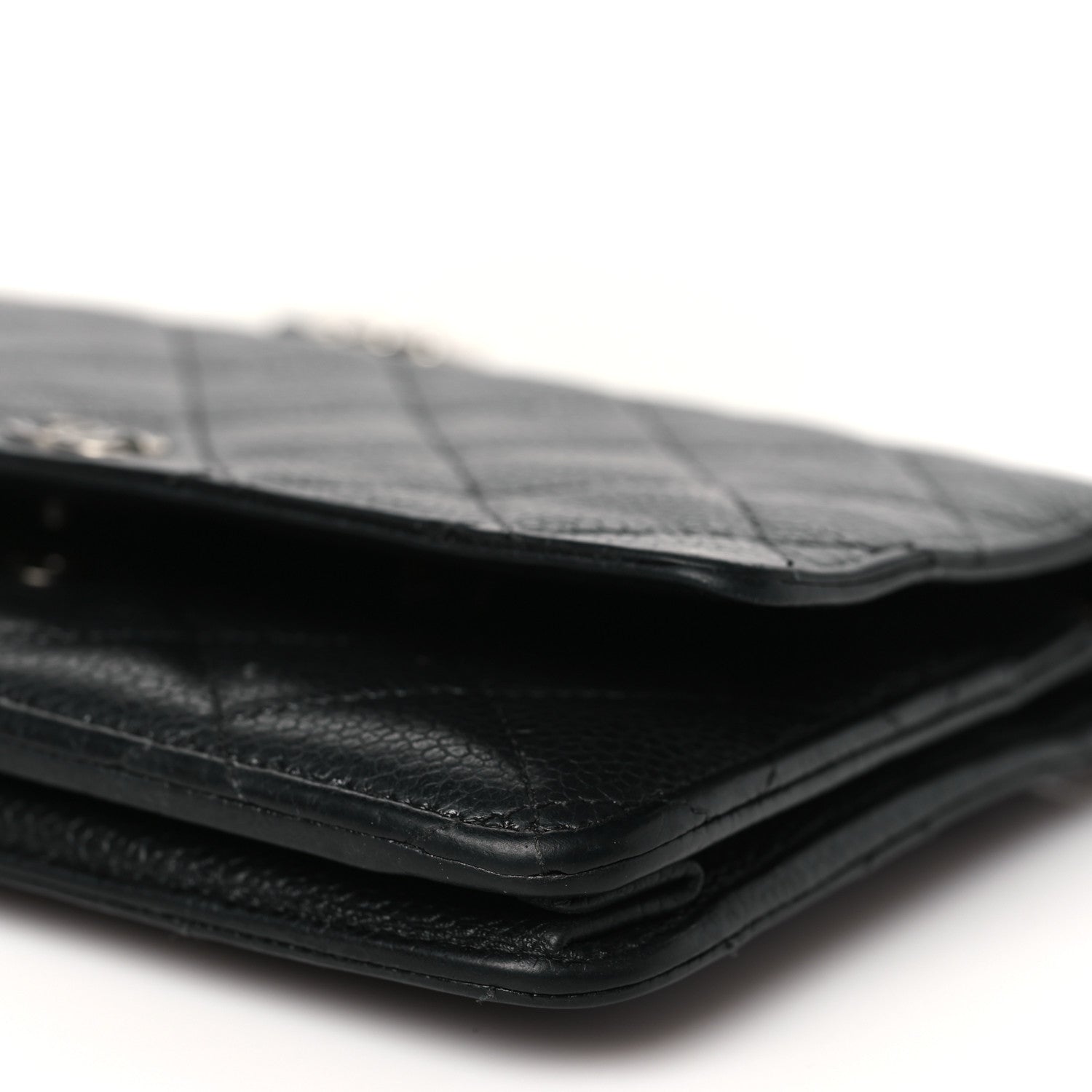 Caviar Quilted Wallet on Chain WOC Black