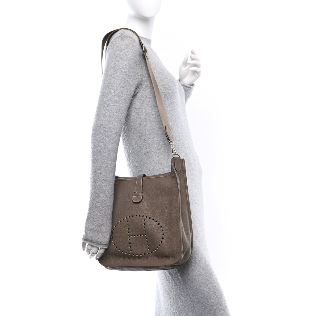 Taurillon Clemence Evelyne III GM Etoupe