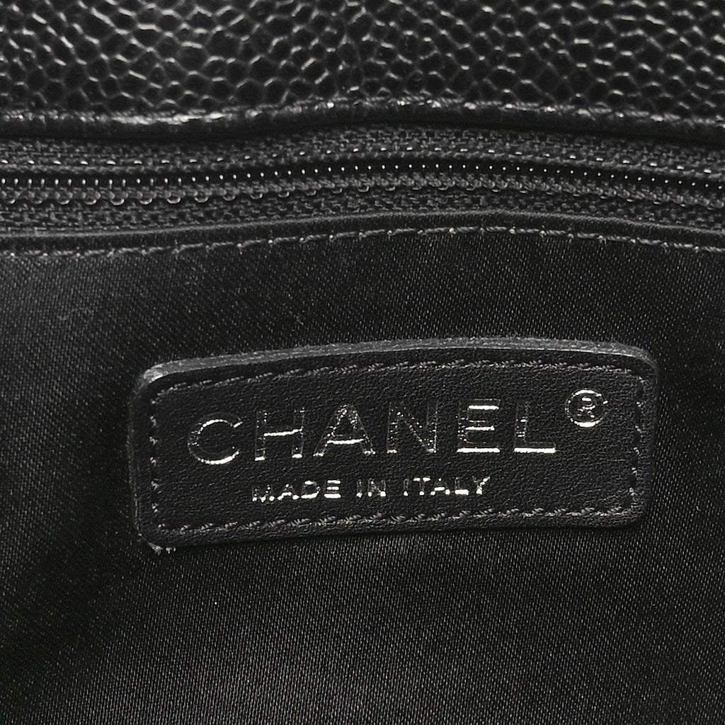 Caviar Quilted Grand Shopping Tote GST Black