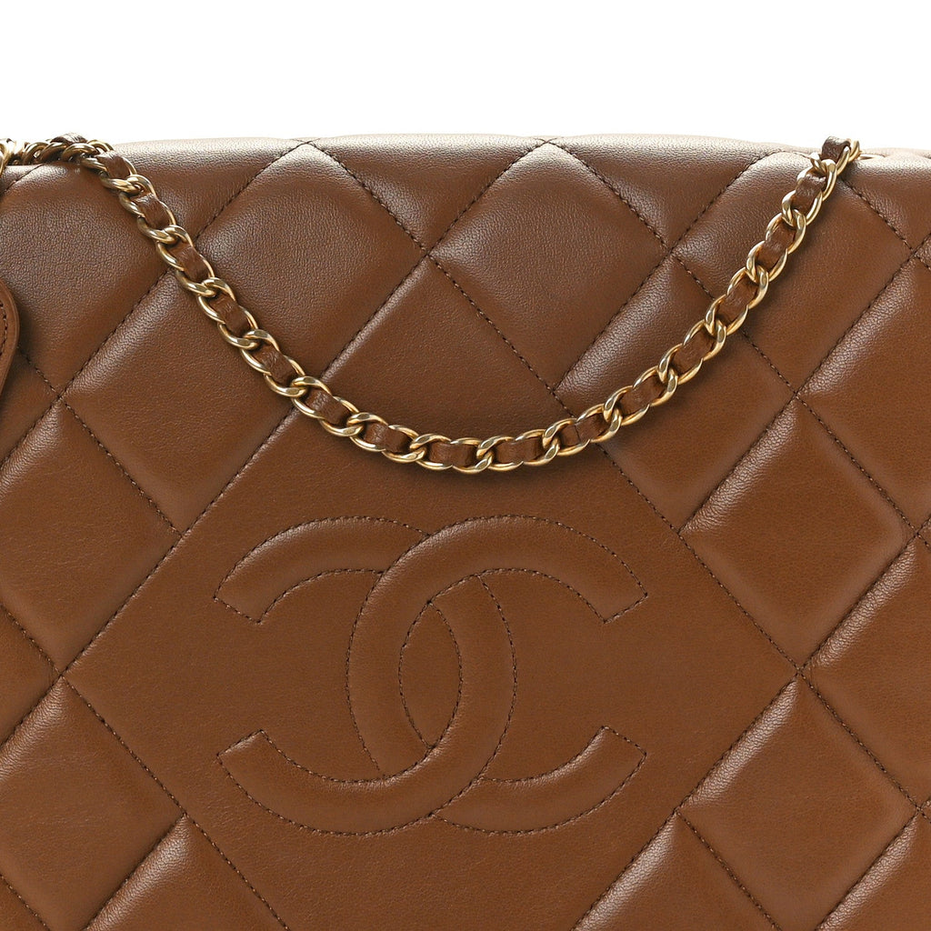 Lambskin Quilted Medium Diamond CC Flap Brown