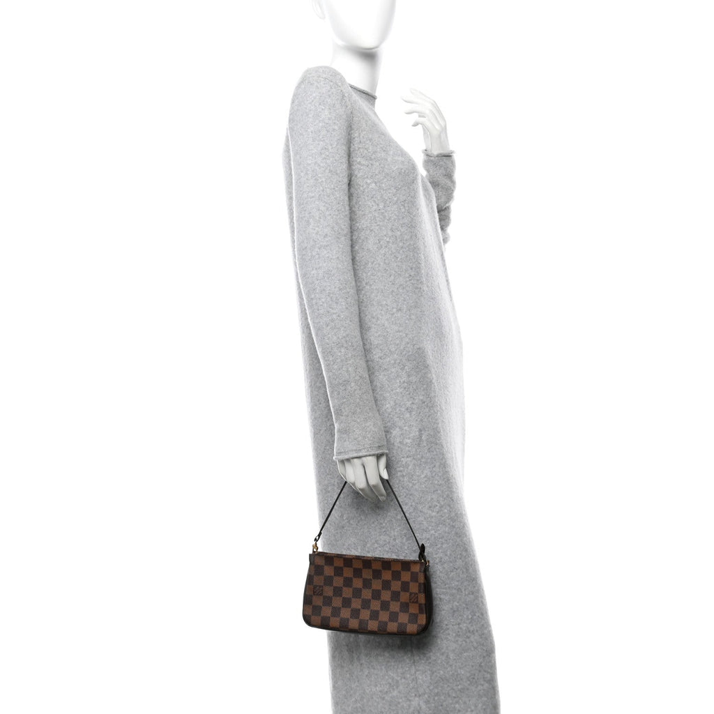 Damier Ebene Navona Pochette Accessories