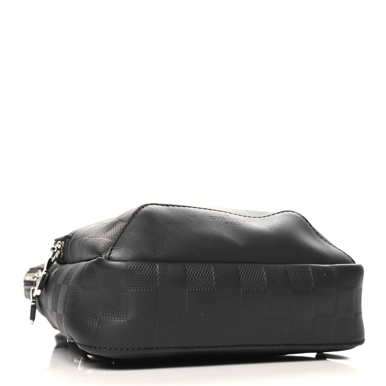 Damier Infini Avenue Sling Bag Onyx