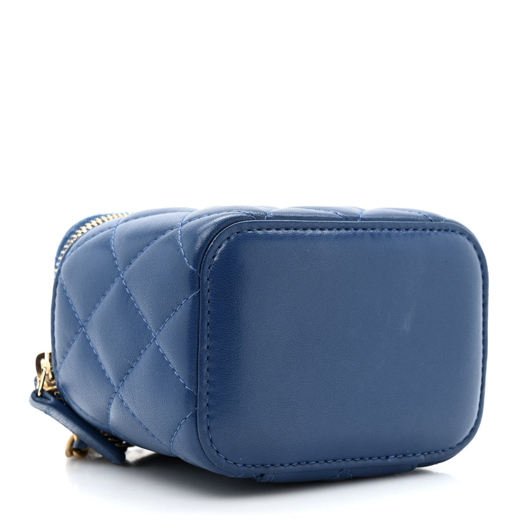 Lambskin Quilted Pearl Crush Mini Vanity Case With Chain Blue