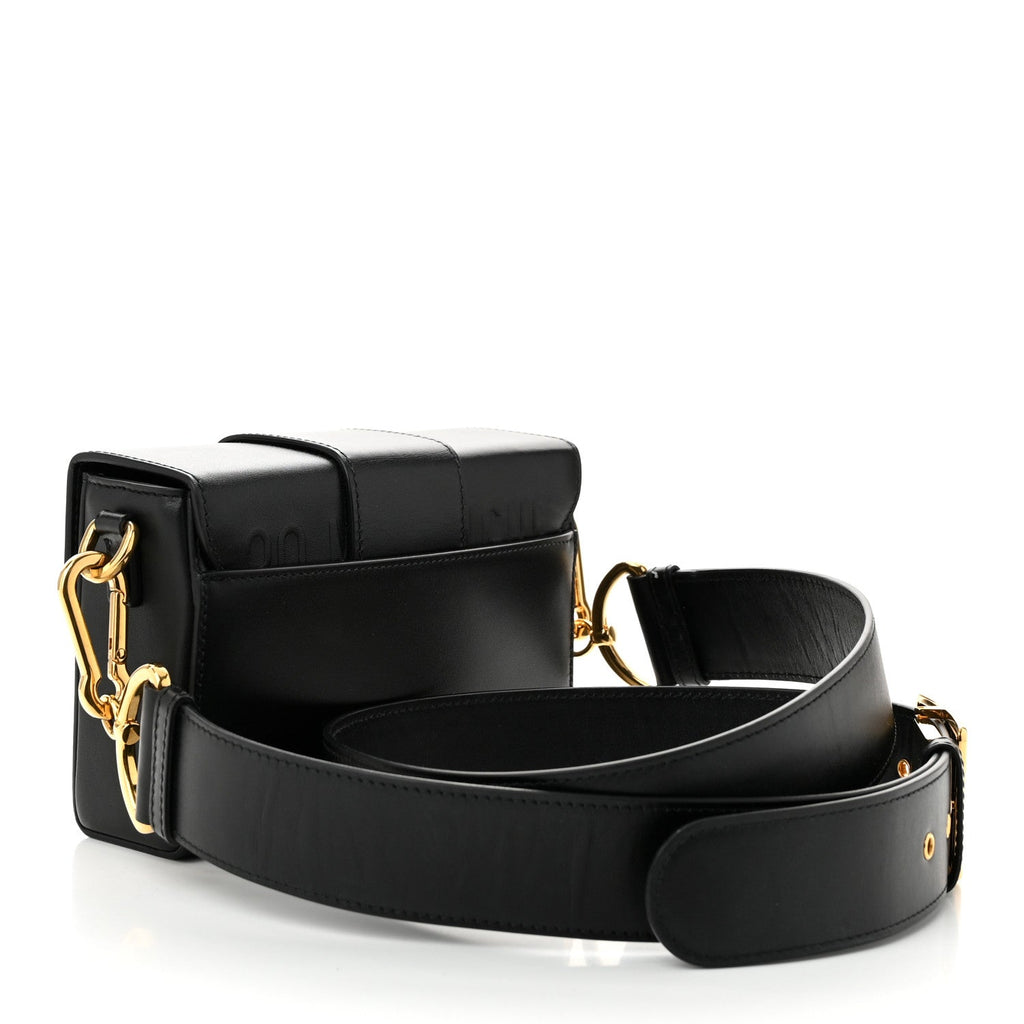 Box Calfskin 30 Montaigne Box Bag Black