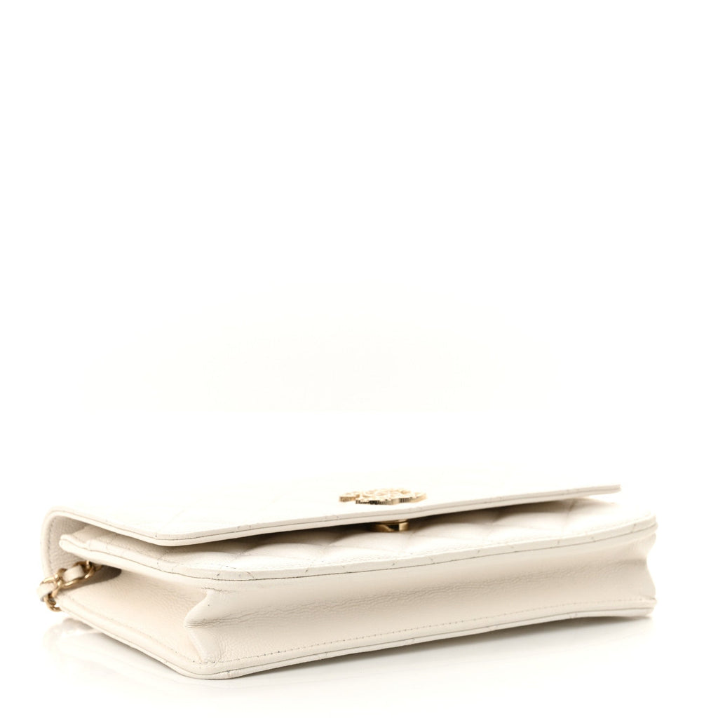 Shiny Caviar Quilted Crystal Heart CC Wallet On Chain WOC White