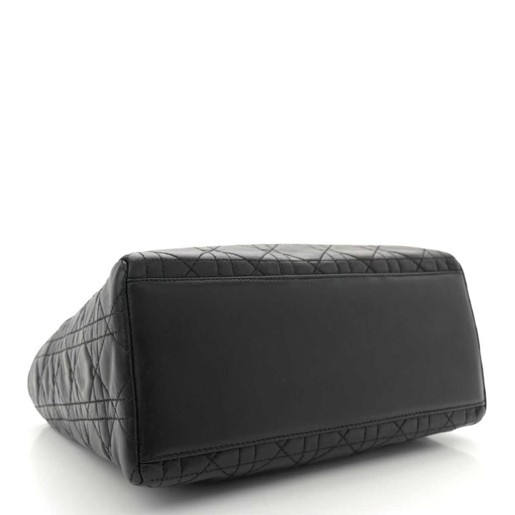 Lambskin Cannage Medium Lady Dior Black