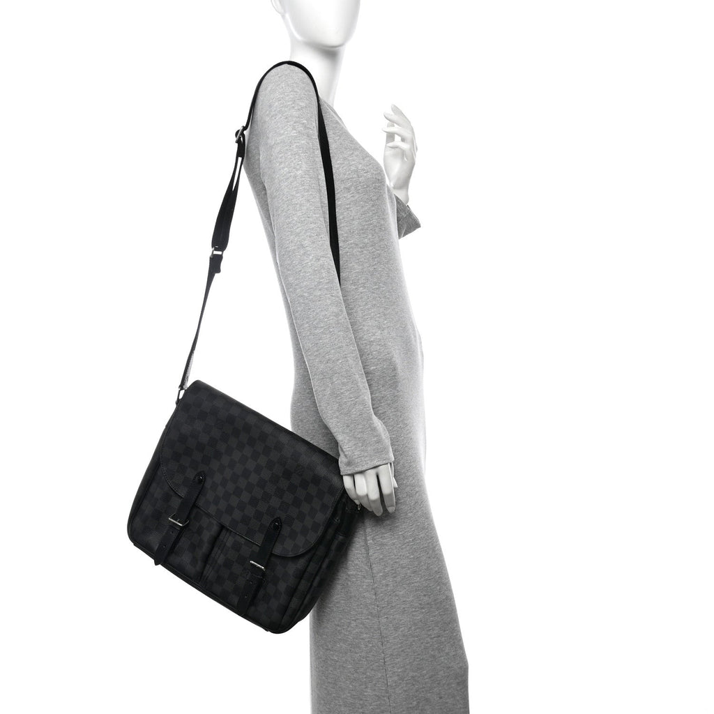 Damier Graphite Christopher Messenger Bag