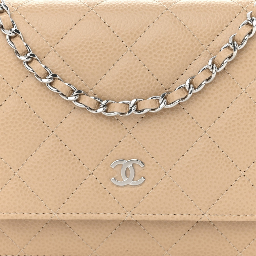 Caviar Quilted Wallet on Chain WOC Beige