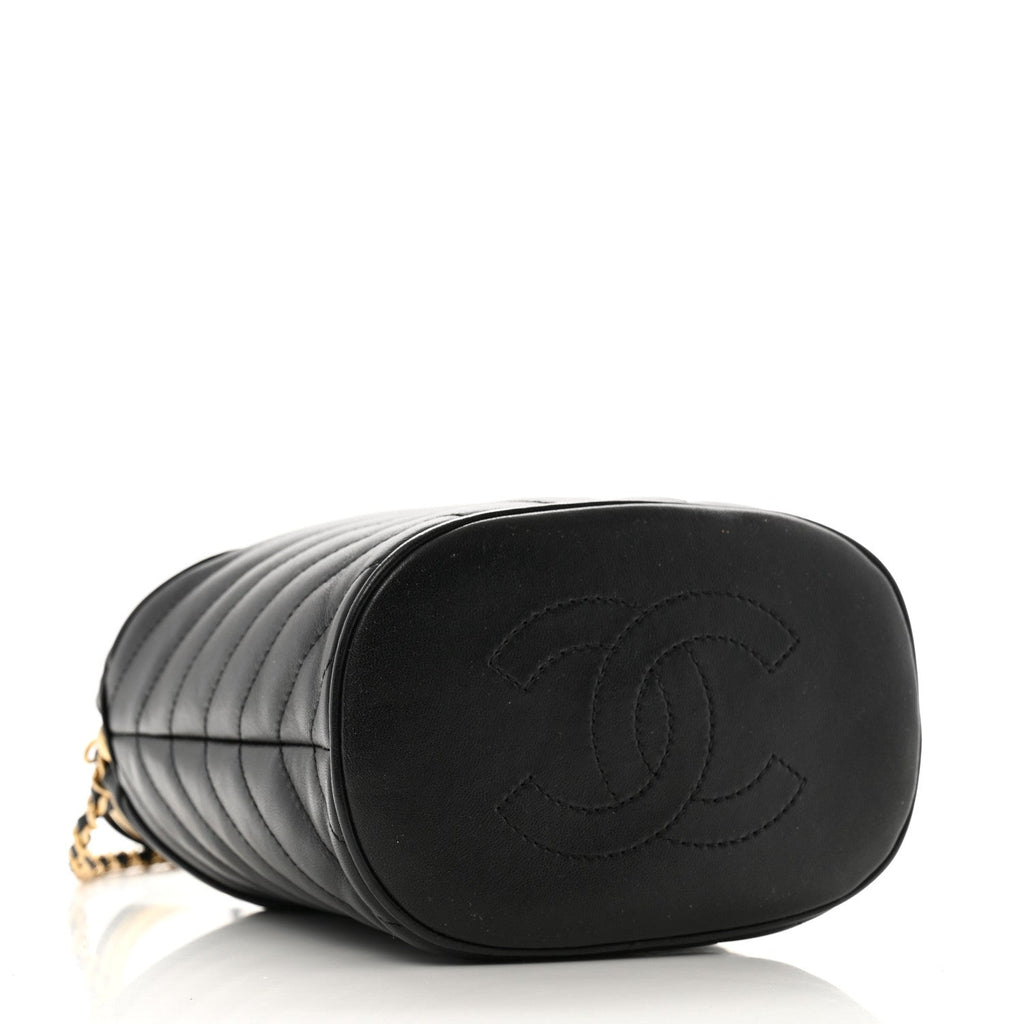Lambskin Chevron Quilted Handle With Chic Bucket Bag Black
