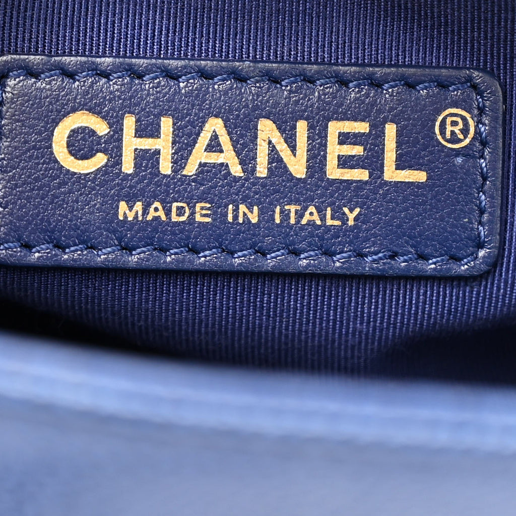 Caviar Large Carry Around Flap Bag Blue