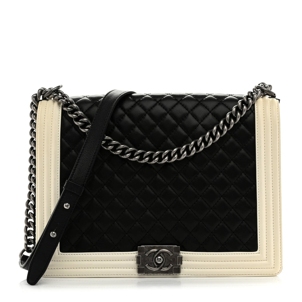 Lambskin Quilted Large Boy Flap Black White