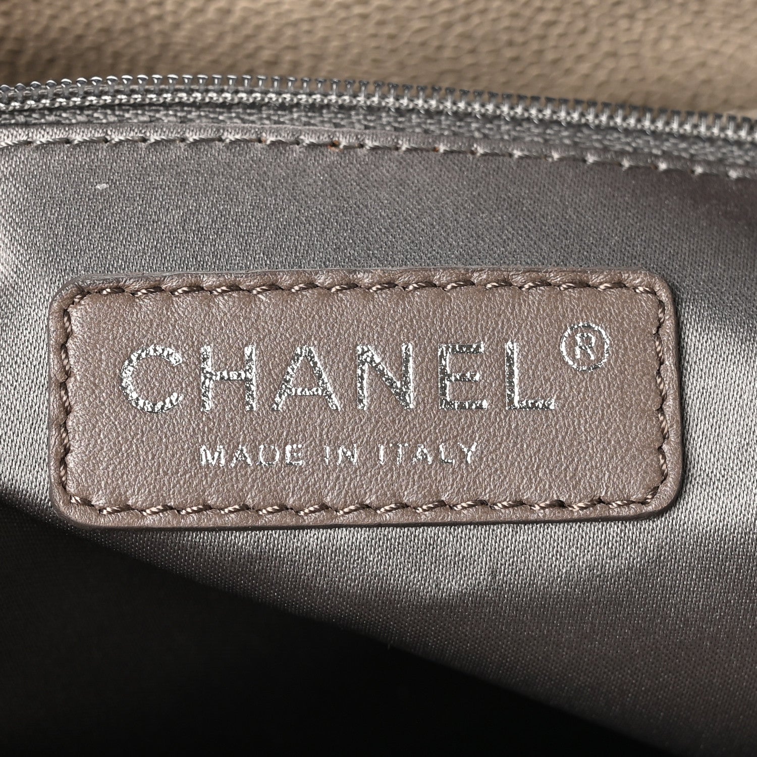 Caviar Quilted Grand Shopping Tote GST Beige Clair