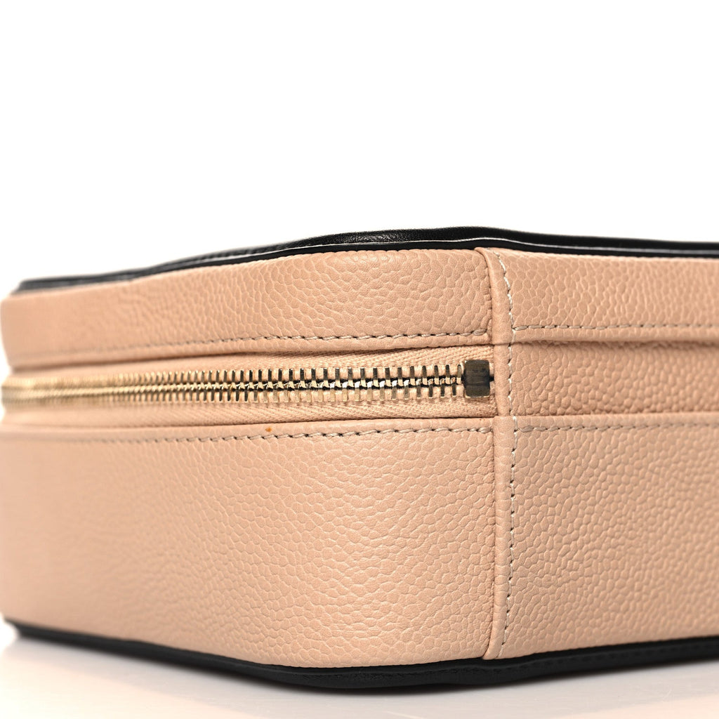 Caviar Quilted Medium CC Filigree Vanity Case Beige Black