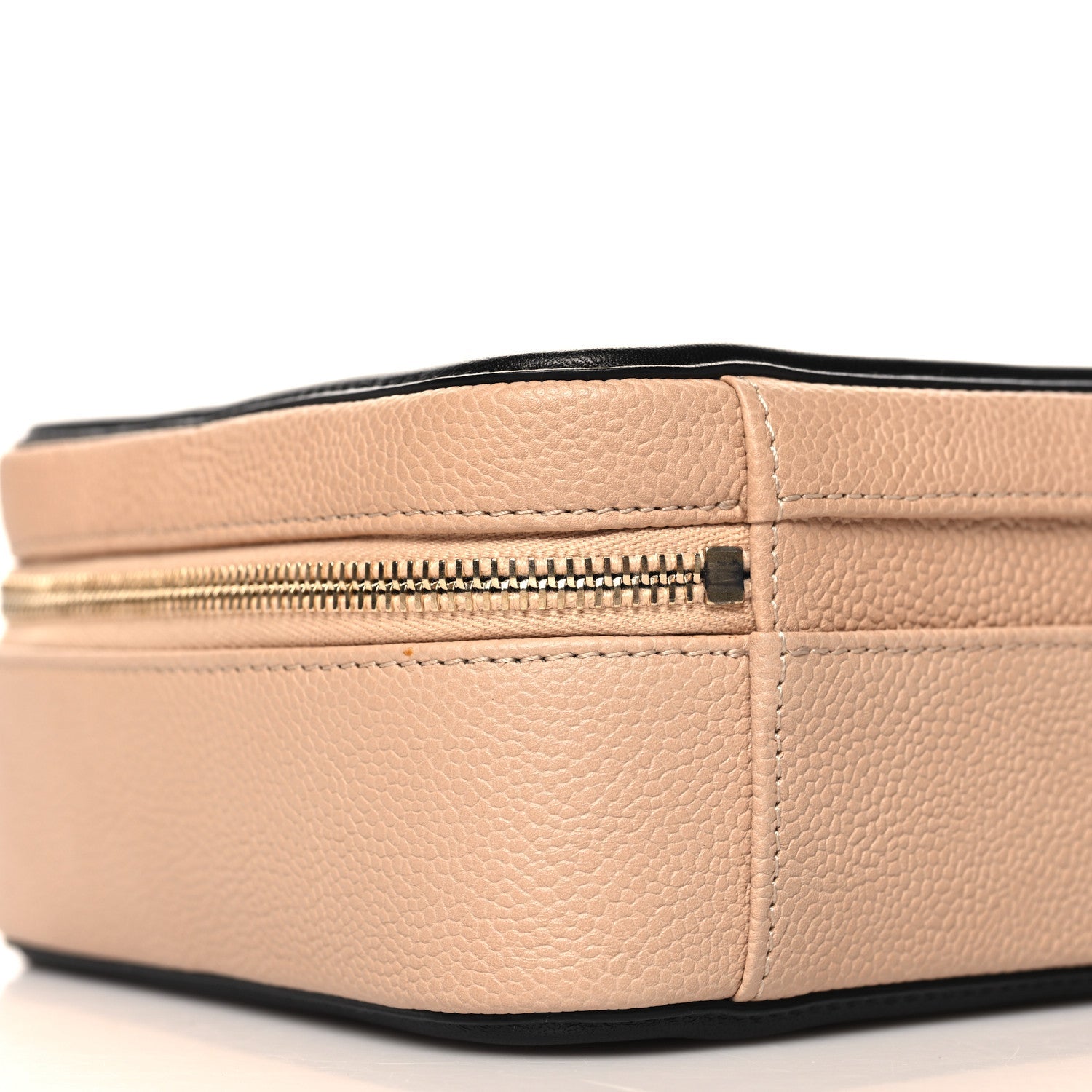 Caviar Quilted Medium CC Filigree Vanity Case Beige Black