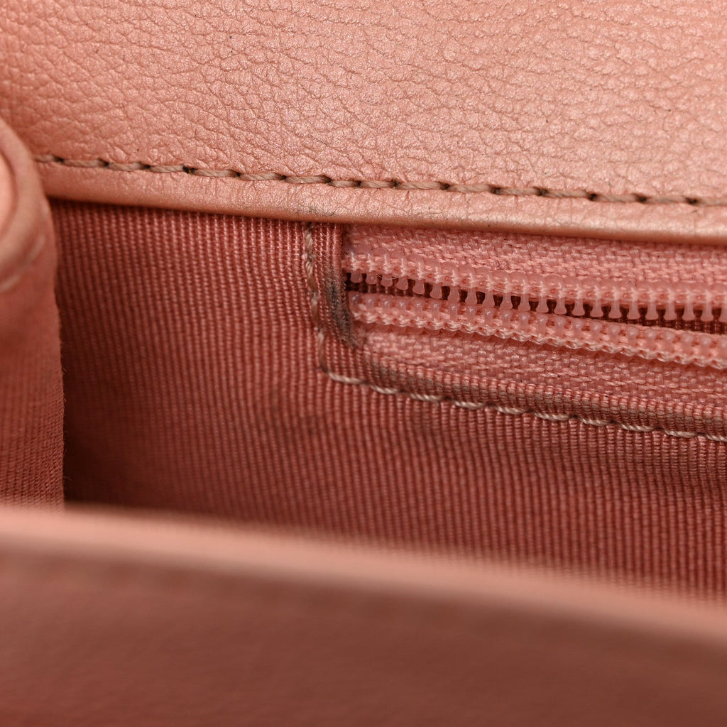 Iridescent Calfskin Smart Pocket Flap Bag Pink