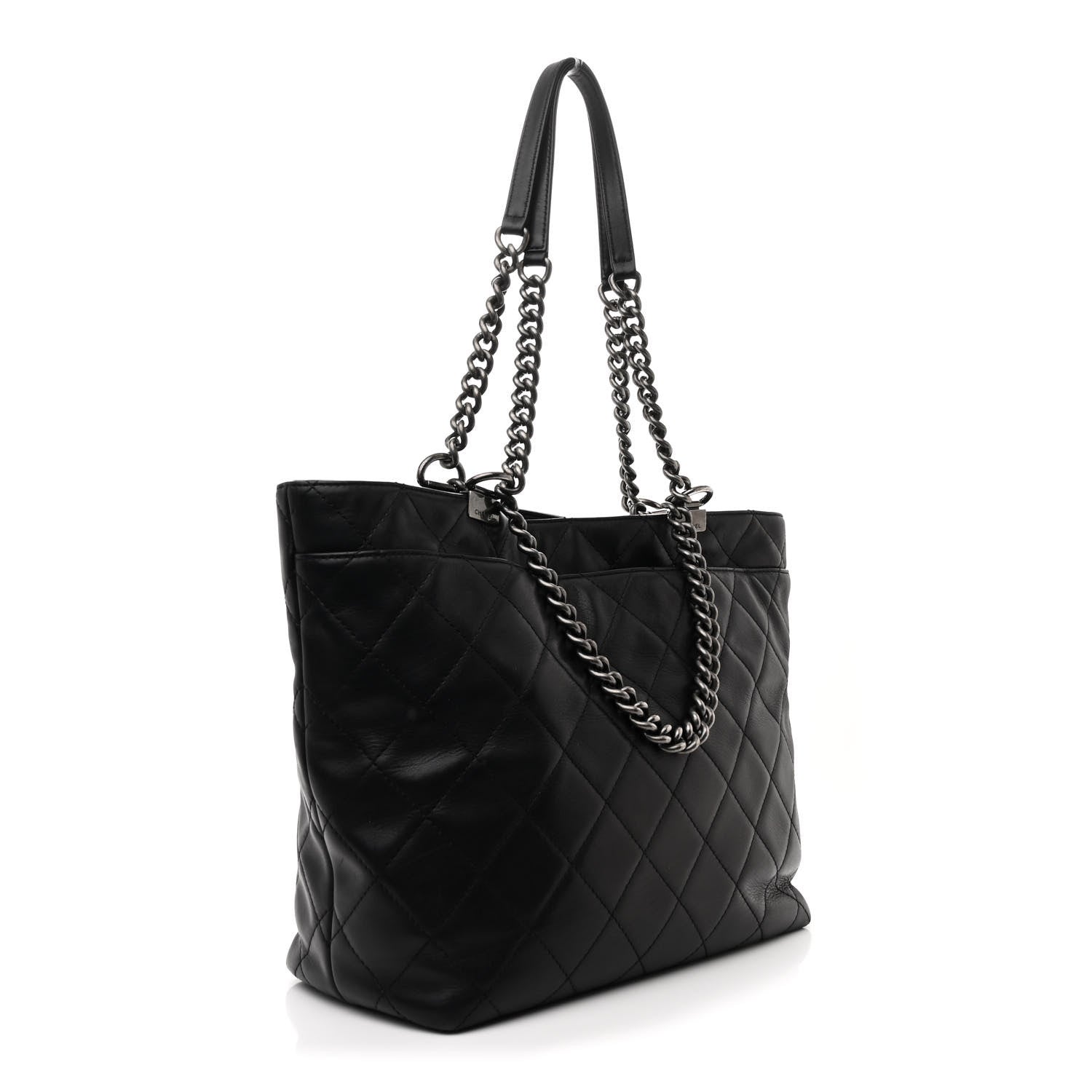 Calfskin Quilted Large Shopping In Chains Tote Black