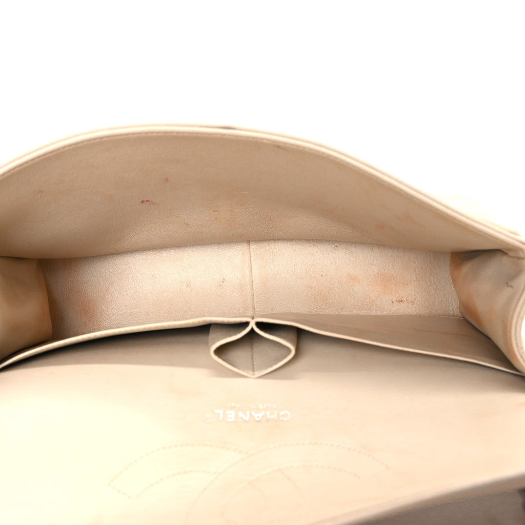 Caviar Quilted Jumbo Double Flap Ivory
